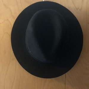 Black hat